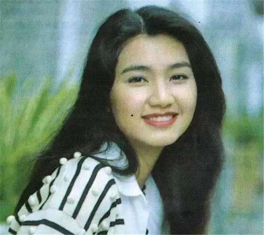 香港女明星情侣,爱情故事闪耀荧屏