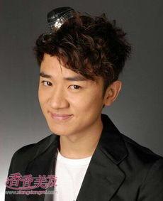 国字脸 男明星,盘点那些棱角分明的面容代表