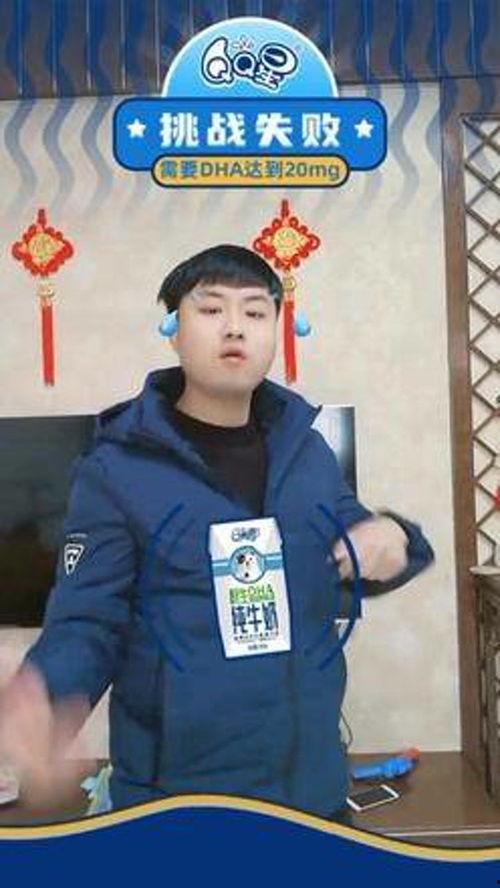 吃瓜只因你太美,只因你太美，吃瓜群众纷纷围观